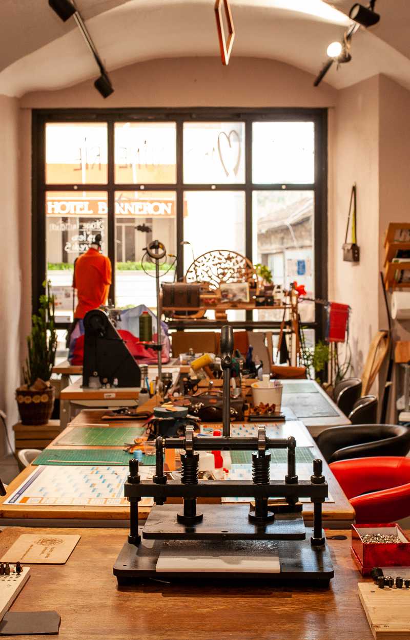 illustration a propos maroquinerie atelier2illustration a propos maroquinerie atelier2